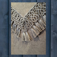 Carica l'immagine nel visualizzatore di Gallery, Top lino e cotone con frangia OSCALITO