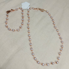 Carica l'immagine nel visualizzatore di Gallery, Set Collana e Bracciale Rosario rosato