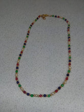 Carica l'immagine nel visualizzatore di Gallery, Collana perline piccole vetro