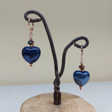 Carica l'immagine nel visualizzatore di Gallery, Orecchini cuore ceramica