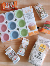 Carica l'immagine nel visualizzatore di Gallery, Teglia per Muffin in Carta Monouso