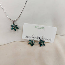 Carica l'immagine nel visualizzatore di Gallery, Parure collana e orecchini Fiore semplice