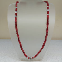 Carica l'immagine nel visualizzatore di Gallery, Bracciale Collana pietrine