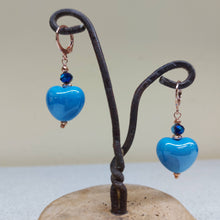 Carica l'immagine nel visualizzatore di Gallery, Orecchini cuore ceramica