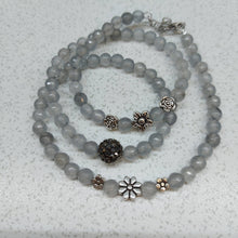 Carica l'immagine nel visualizzatore di Gallery, Bracciale Collana pietrine