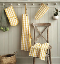 Carica l'immagine nel visualizzatore di Gallery, Grembiule in Cotone Gingham Giallo - Le Botteghe del Polesine
