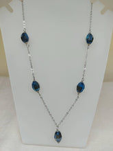 Carica l'immagine nel visualizzatore di Gallery, Collana girocollo cinque cristallini - ID&M