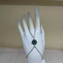 Carica l'immagine nel visualizzatore di Gallery, Baciamano - ID&M