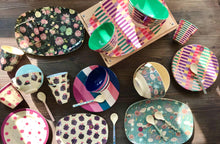 Carica l'immagine nel visualizzatore di Gallery, Bicchiere in Melamina motivo Balckberry - ID&M