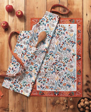Carica l'immagine nel visualizzatore di Gallery, Grembiule in Cotone motivo Field Mice - Le Botteghe del Polesine