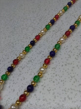 Carica l'immagine nel visualizzatore di Gallery, Collana perline piccole vetro