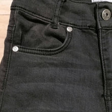 Carica l'immagine nel visualizzatore di Gallery, Jeans lungo dal taglio ampio