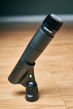 Carica l'immagine nel visualizzatore di Gallery, Shure SM57

